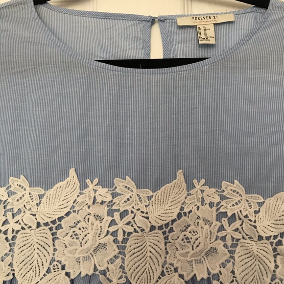 Long sleeve blouse! - Picture 2 of 3